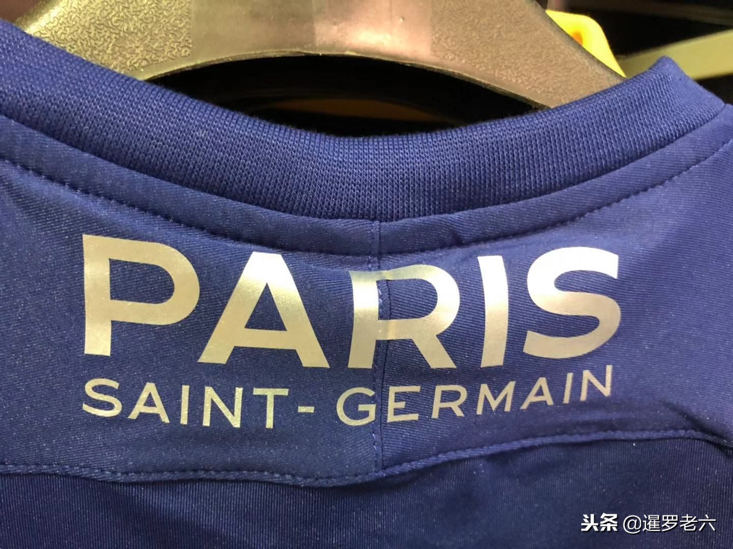 彩且